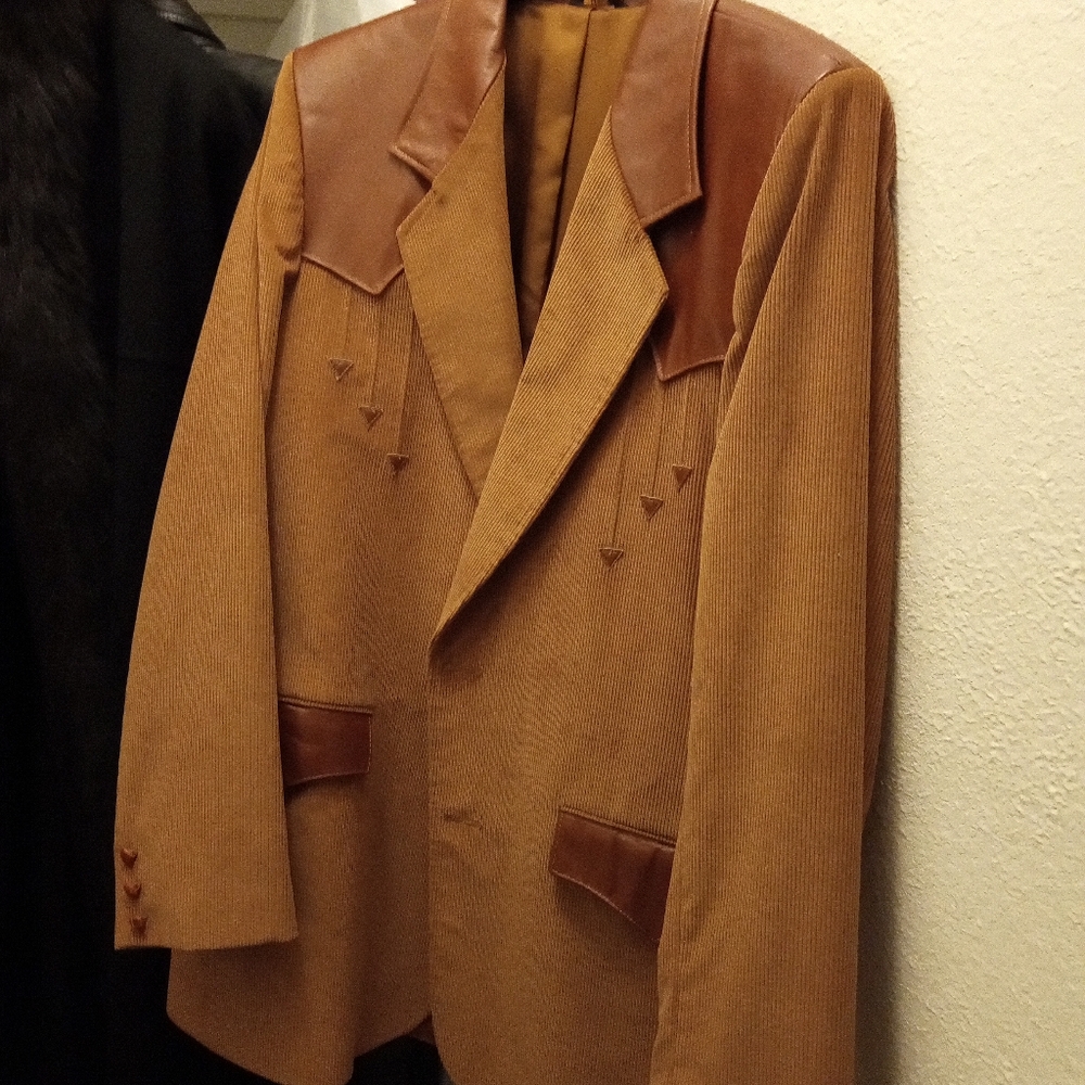 Mens coat, color Brown